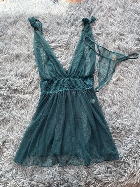 Sheer Teal Lace Plunge chemise with Matching Thong Size Small